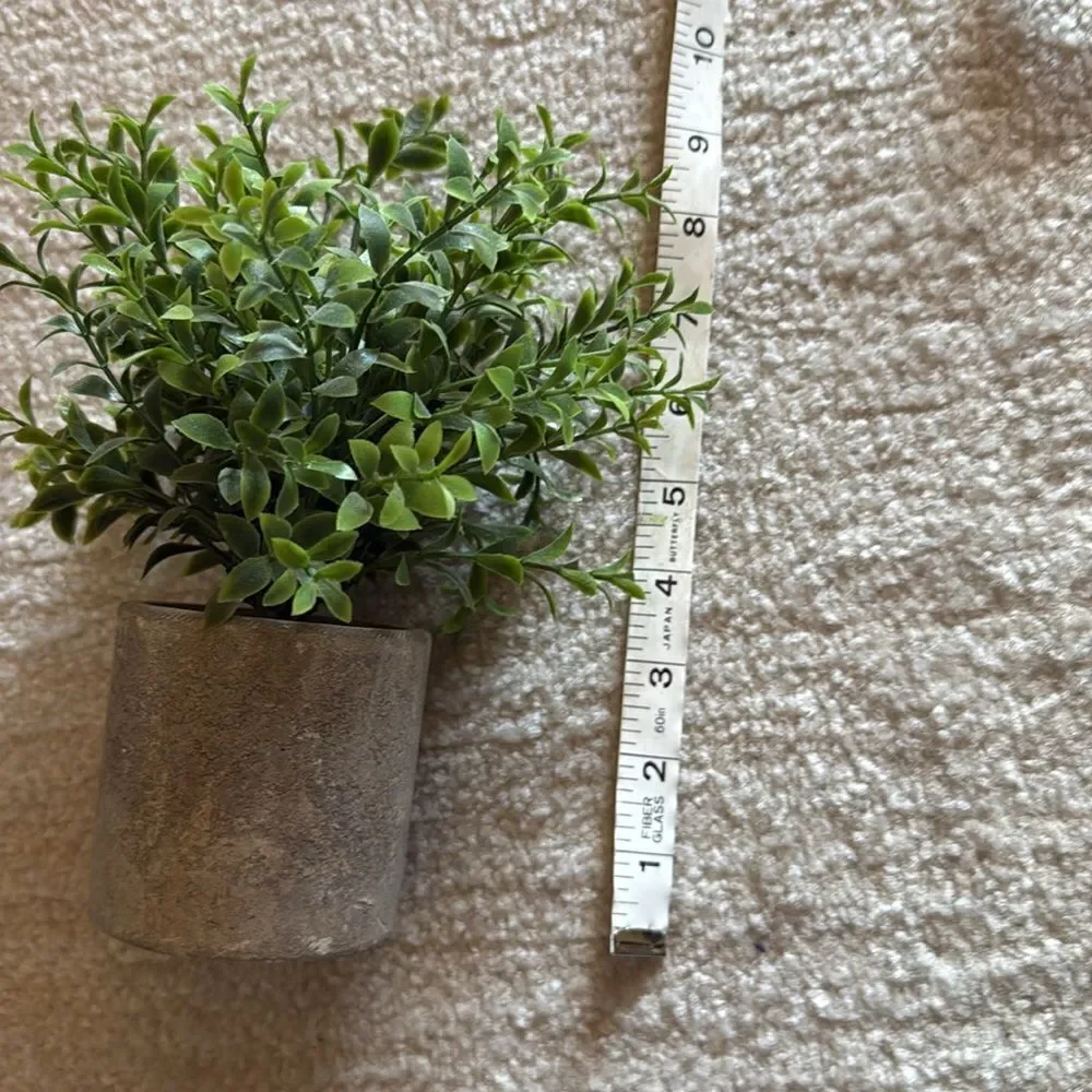 Faux mini plants